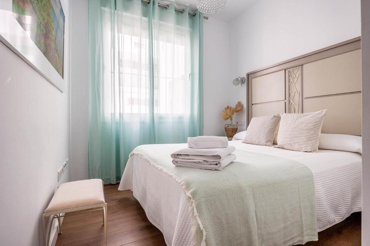 Apartamentos Poemas & Rimas De Becquer เซบีญา ภายนอก รูปภาพ