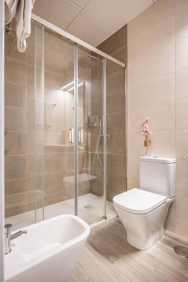 Apartamentos Poemas & Rimas De Becquer เซบีญา ภายนอก รูปภาพ